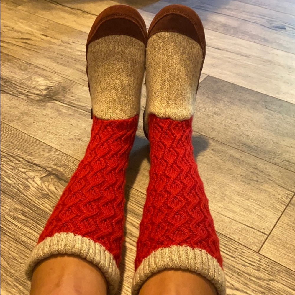 Knit boots